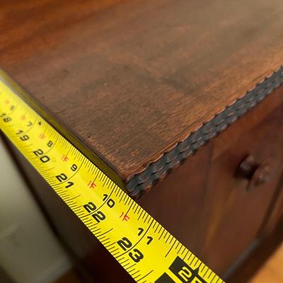 Antique Mahogany Wood Credenza Sideboard w Key