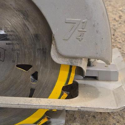 Milwaukee Heavy Duty 7 1/4" Circular Saw