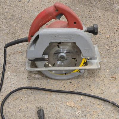 Milwaukee Heavy Duty 7 1/4" Circular Saw