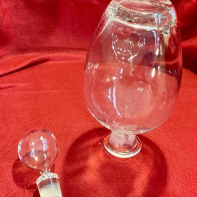 Nice pinch liquor decanter with blown stopper