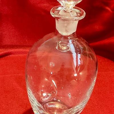 Nice pinch liquor decanter with blown stopper