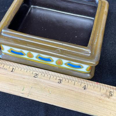 Lot 96 Gouda Gaudy Dutch Cigarette Box