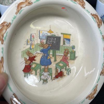 Lot 98 Beatrix Potter Childrens ware