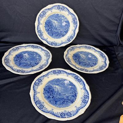 Lot 111 Grindley Castle Plates