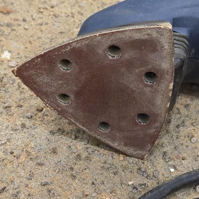 Bosch B7000 Corner Sander