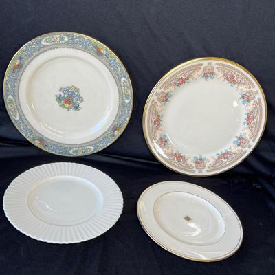 Lot 114 Lenox Plates