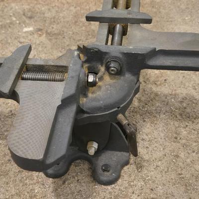 Heavy Metal Picture Frame Miter Vice