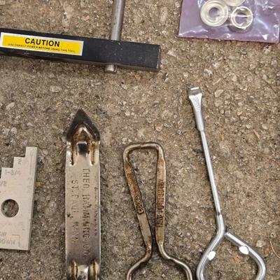 Mixed Tool and Hardware Lot