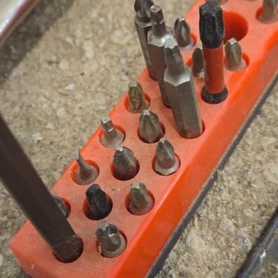 Mixed Tool and Hardware Lot