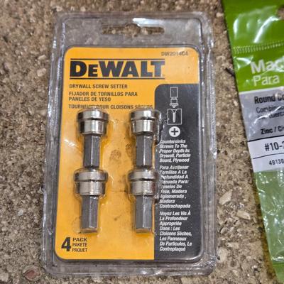 Mixed Tool and Hardware Lot