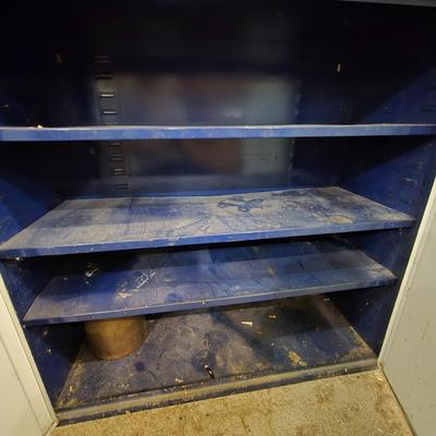Vintage Metal Wagner Cabinet with 4 Sections in the Interior