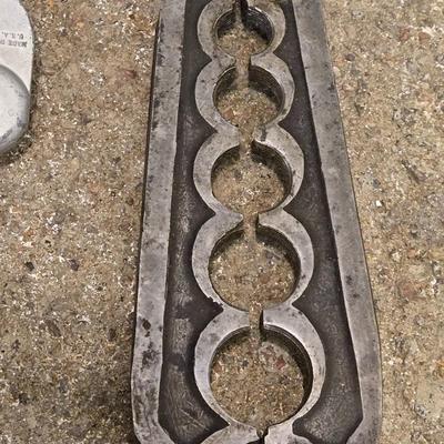 SPINDLE & AXEL THREAD CHASER TOOL and Tubing Pipe Cutter
