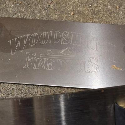 Cabinet Scrapper and Varying Blades