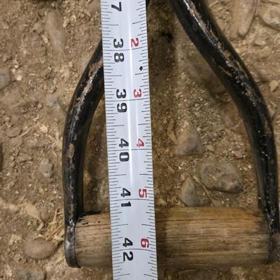 D Handle Shovel