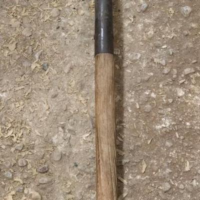D Handle Shovel