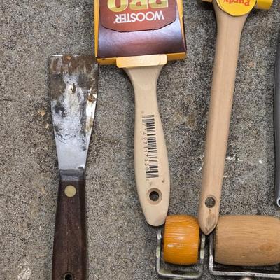 Paint Brush & More Lot