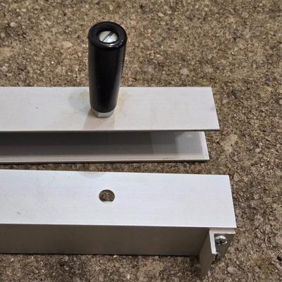 Table Saw Angle Cutting Jig for Creating Tapered Cuts