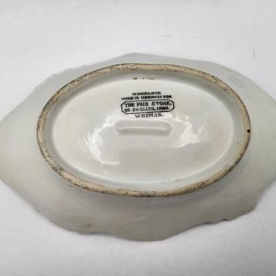 Various Vintage Vanity Decor