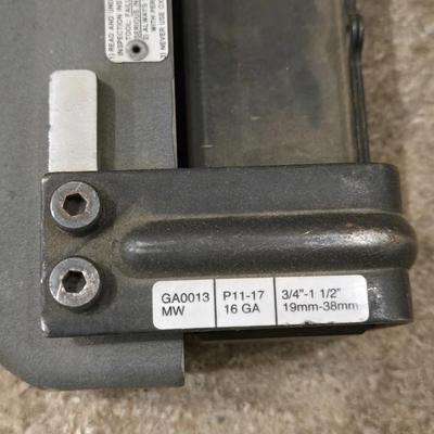 SENCO Model MW Corrugated Fastener Nailer Stapler