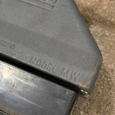 SENCO Model MW Corrugated Fastener Nailer Stapler