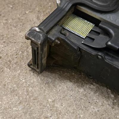 SENCO Model MW Corrugated Fastener Nailer Stapler