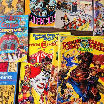 Circus Ephemera, Map & Books