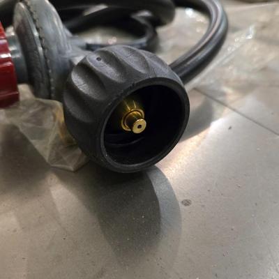 New 20 PSIG GLOBAL Propane Regulator