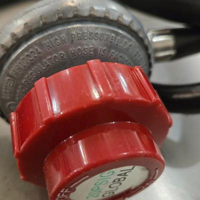 New 20 PSIG GLOBAL Propane Regulator
