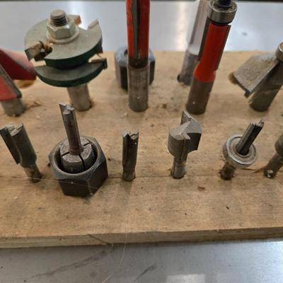 Mixed Bits with a Wood Base Organizer