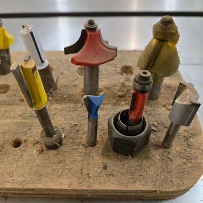 Mixed Bits with a Wood Base Organizer