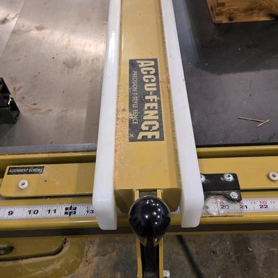 Powermatic 10" Cabinet Saw with Accu Fence and Rout-R-Lift