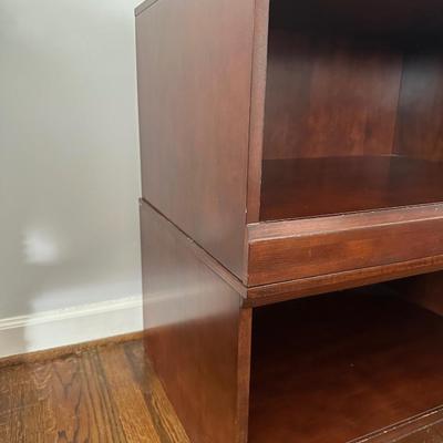 STACKING CUBE WOOD SHELF UNIT