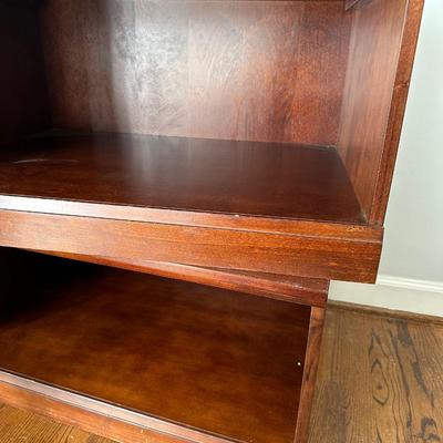 STACKING CUBE WOOD SHELF UNIT