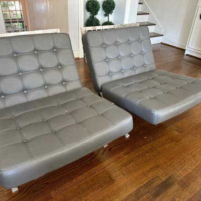 PAIR TUFTED GRAY MODERN ACCENT CHAIRS
