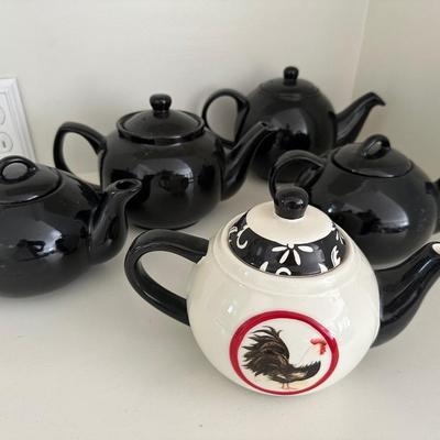 MISC DÉCOR TEAPOTS