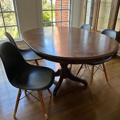 PROJECT DINING TABLE