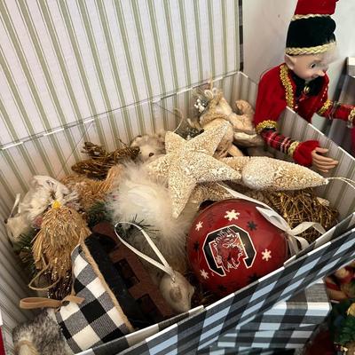 CHRISTMAS DÉCOR LOT