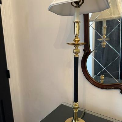 GOLD-BLACK CANDLESTICK LAMP