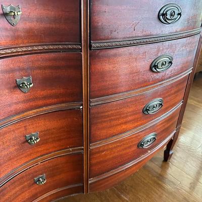 BOWFRONT PROJECT MAHOGANY DRESSER