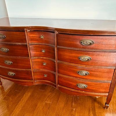 BOWFRONT PROJECT MAHOGANY DRESSER