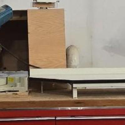 Makita Miter Saw with Side Guide Attachments