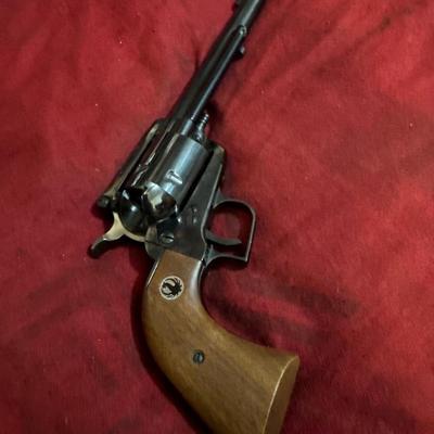 Roger Super Blackhawk .44 Magnum Revolver