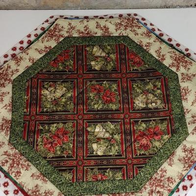 4 Octagon quilted Table mats