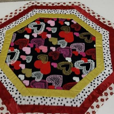 4 Octagon quilted Table mats