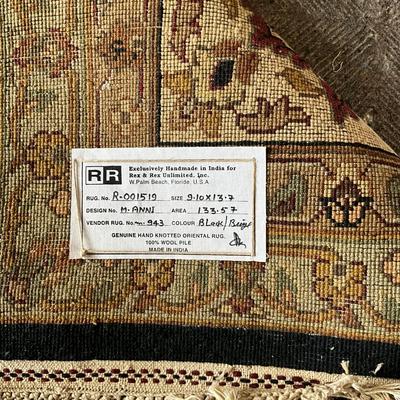 716 Large Black/Beige Oriental Wool Rug 9'10" x 13'9"