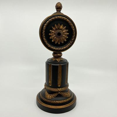 733 Decorative Black & Gold Desk Clock
