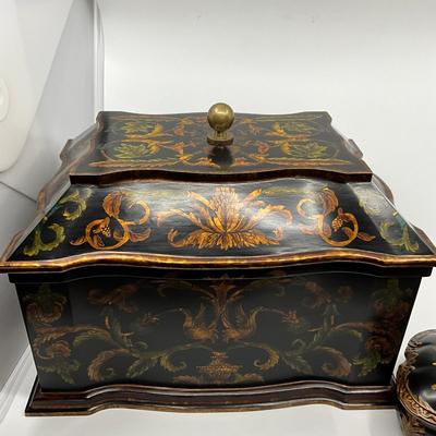 752 Hand Painted Composite Scroll Design Box With Ceramitc Cord Dish With Pineapple Design