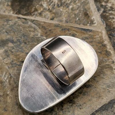 Large Natural Amber Bean-Shaped Ring 925 Silver 14.2gr