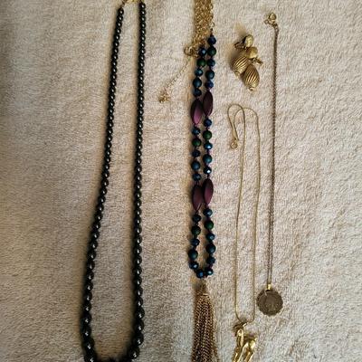 MONET EARRINGS, 1900 INDIAN HEAD PENNY PENDANT AND MORE