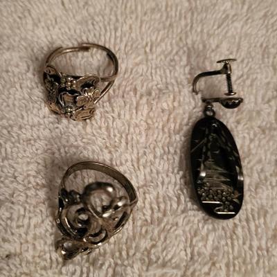 BUFFALO NICKEL BUTTON COVERS AND 2 PAIRS OF STERLING EARRINGS